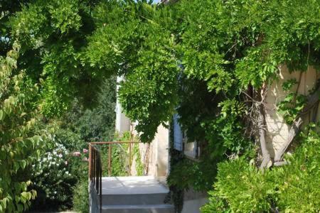 דירות Auriol Bastide En Provence מראה חיצוני תמונה